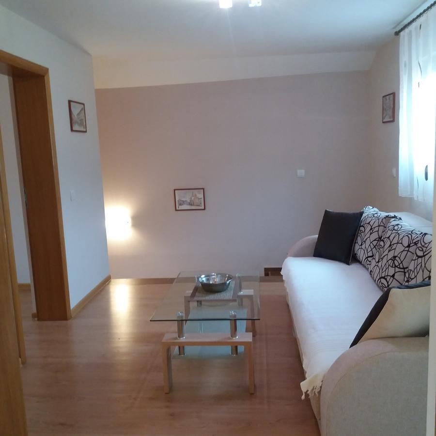 Vitas Kremna Exterior foto